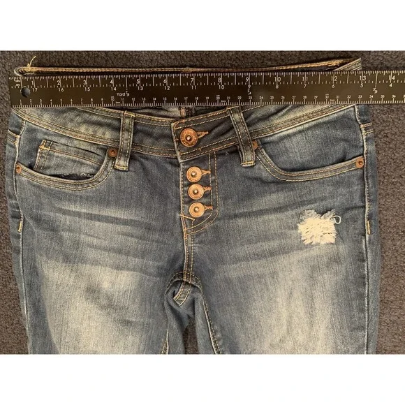 Dollhouse Jeans Women's Size 0 26x28Roll up Skinny Capri - Picture 4 of 6
